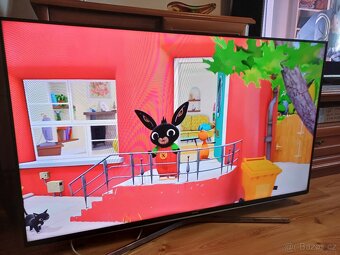 Smart TV 55" Samsung UE55J6272 - úhlopříčka 140cm - 2