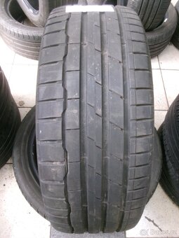 225/45 R19 HANKOOK (5,5mm) č.15621 - 2