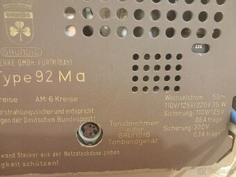 Funkční 100%stav retro radio Grundig 92M a - 2