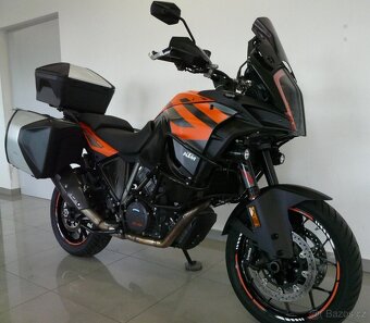 KTM 1290 Super Adventure S - 2