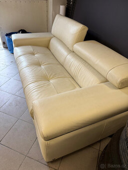 BÍLÁ KOŽENÁ POHOVKA NATUZZI - 200x100 - 2