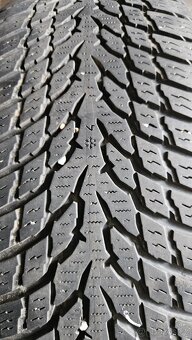 205/55R16 - 2