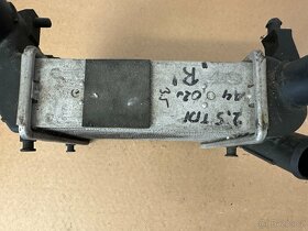Audi A4 B6 B7 intercooler 2.5TDi pravá strana - 2