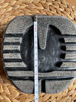 Scoot boot - 2