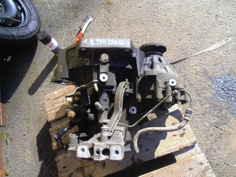 převodovka 1,9 TDI 77 kw GQQ 5st - 2