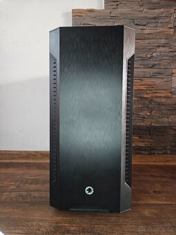 herní PC ,RTX 2060S, Intel i5-8500, 8GB Ram. 1TB SSD - 2