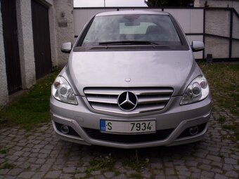 Mercedes-Benz B180 i - 2