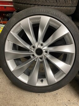 ALU kola Turbine VW r18 8Jx18H2 ET41 + 235/40/R18 - 2