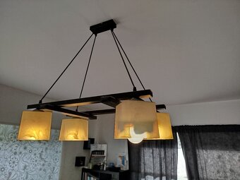 Prodám závěsný lustr (4) +Led žárovky - 2