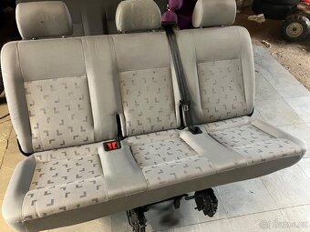 Trojsedačka (lavice) VW T5 zachovalá caravelle - 2