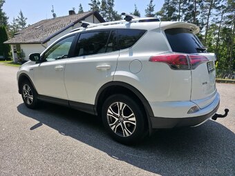 Toyota Rav4 Hybrid-Benzín 2.5 - 2