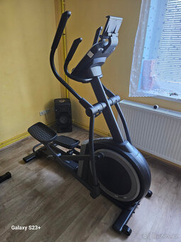 Eliptický trenažer NordicTrack C7.5 - 2