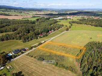 Prodej pozemku pro bydlení s projektem, 5 340 m2 - Hradce - 2
