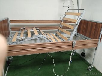 Polohovací elektrická postel OTTO BOCK v záruce - 2