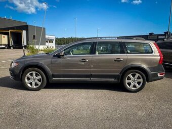 VOLVO XC70 D5 SUMMUM 205HP - 2