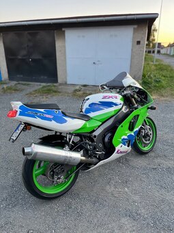 Kawasaki ZXR750L - 2