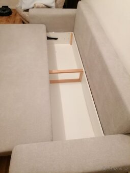 Rozkládací gauč - 2