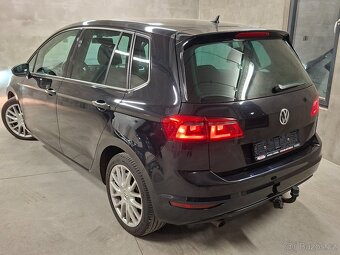 VW Golf 7 SportsVan 1.6 TDI, 81kW, DIGI KLIMA,WEBASTO, TAŽNÉ - 2