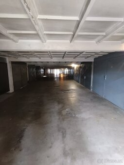 Pronájem Garáže v centru Zlína - 2