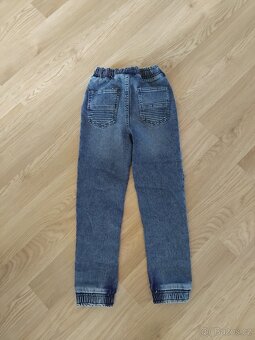 Chlapecké džíny/rifle vel.122 - 2