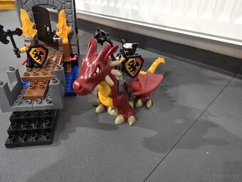 Prodám Lego Duplo 4776 dračí věž - 2