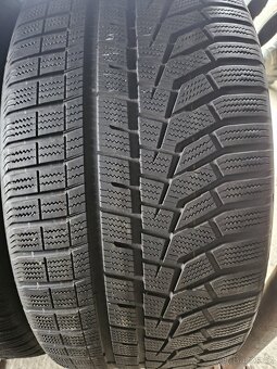 Zimní pneu 285/45R21 Hankook - 2