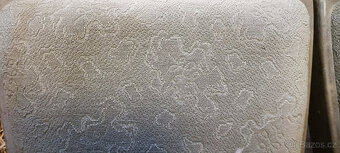 Židle s THONET opěráky. - 2