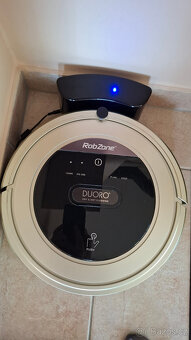 Prodám levně robotický vysavač RobZone Duoro Clean Profi - 2
