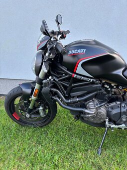 Ducati Monster 821 - 2