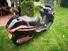 Piaggio x8///evo 125cm - 2