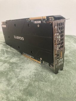 GIGABYTE RTX 2080 8GB SUPER - 2
