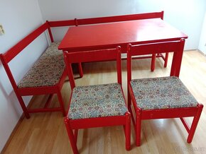 Jídelní set: lavice (138x184cm)+ stůl (80x120cm) +2 židle - 2