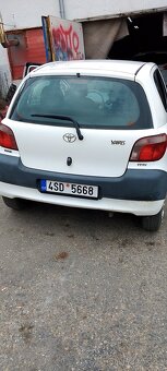 Toyota Yaris - 2