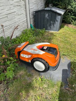 Robotická sekačka STIHL 422pc - 2