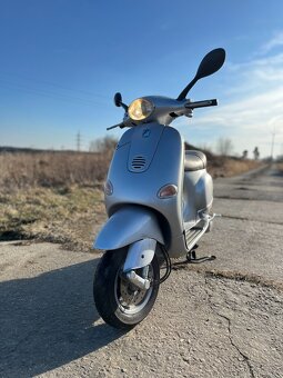 Piaggio Vespa ET4 125ccm - 2