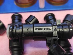 Prodám benzínové vstřiky 35310-22600 - 2