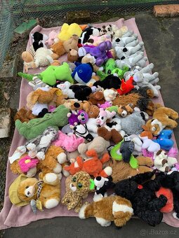 Plyšáci: Albi, Mimoni, Barbie, Štístko a Poupěnka, Furby - 2