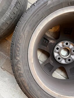 Použitá kola s diskami na Octavii 2 205/55 R16 - 2