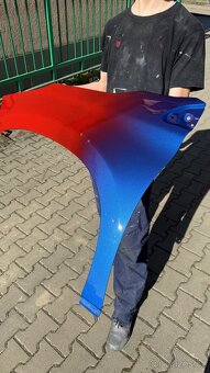Prodám blatník levý na peugeot - 2