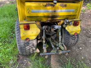 Malotraktor s přední bubnovou sekačkou - 2
