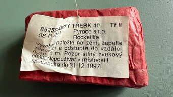 Prodám 30 let staré petardy. Rarita sběratelská……. - 2