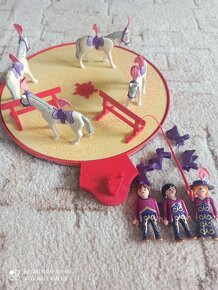 Prodám Playmobil 4234 cirkusoví koně - 2