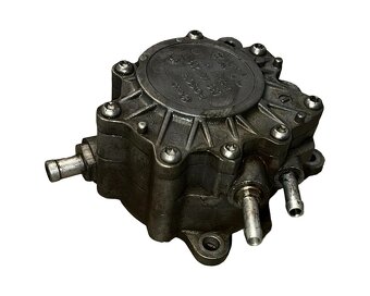 Podtlakové čerpadlo 03G145209C 2.0TDI 103KW BKD - 2