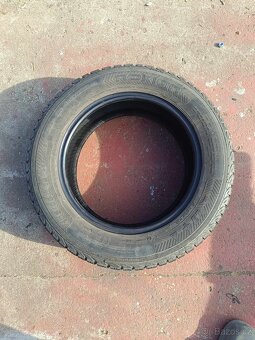 Nokian 185/65 R15 - 2