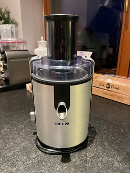 Odšťavňovač Philips s nerezovým sítkem - 2