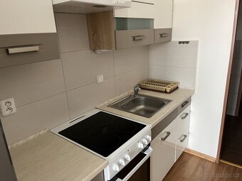 Pronájem bytu 2+kk, 39 m², ul. Masarykovo nám., Jeseník. - 2