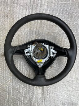 Tříramenný volant Seat - 2