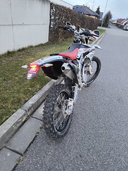 Enduro 250 - 2