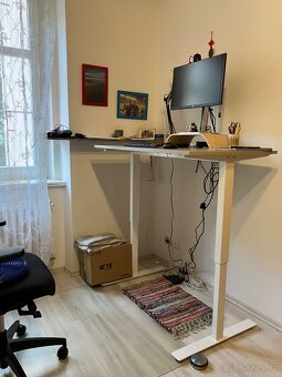 Polohovaci pracovni stul - 2