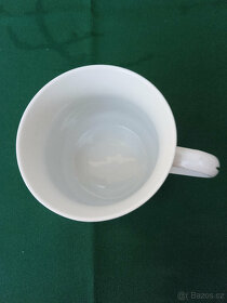 Krásný porcelánový retro hrnek se zl.proužkem - 2